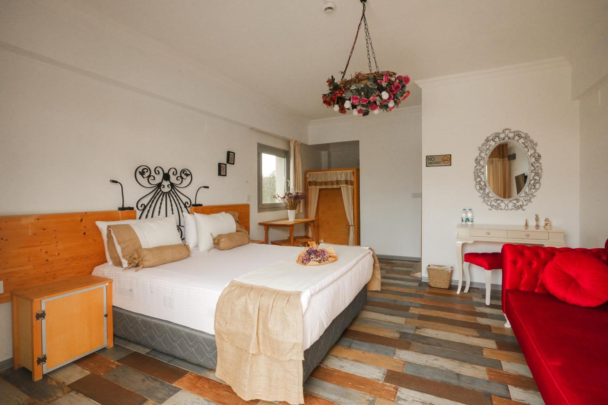 La Vida Otel Urla Exterior foto